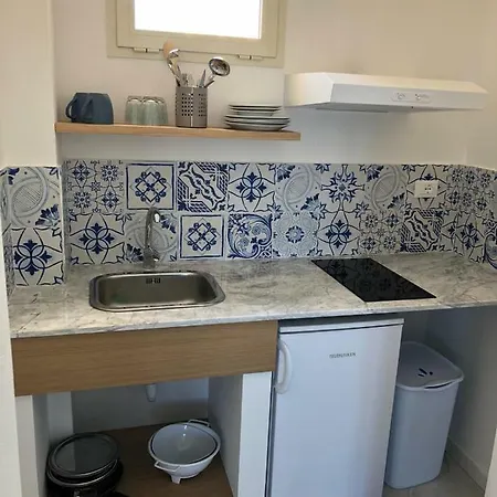 Ciutat Apartment